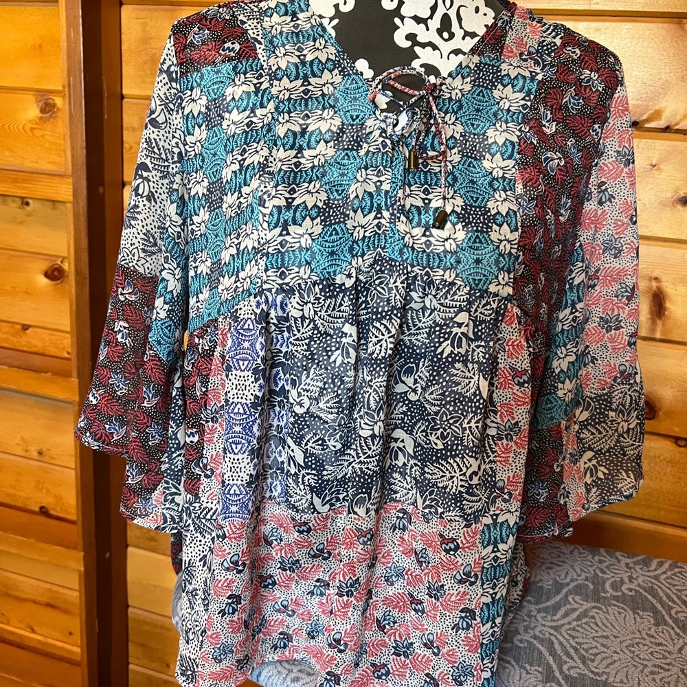 Vintage America Blue and Red 3/4 Sleeve Bib Collar Blouse